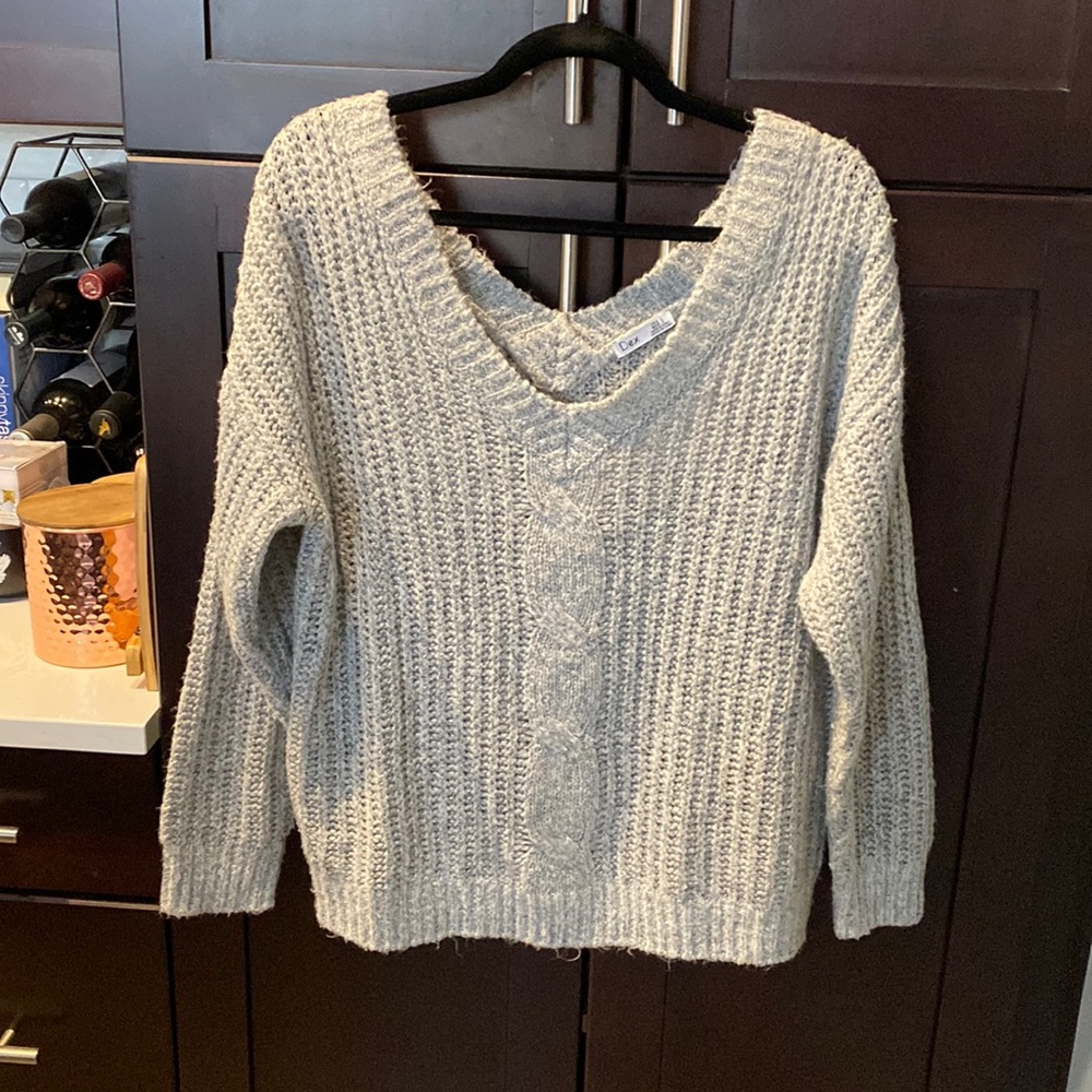 Dex Cable Knit V-Neck Sweater